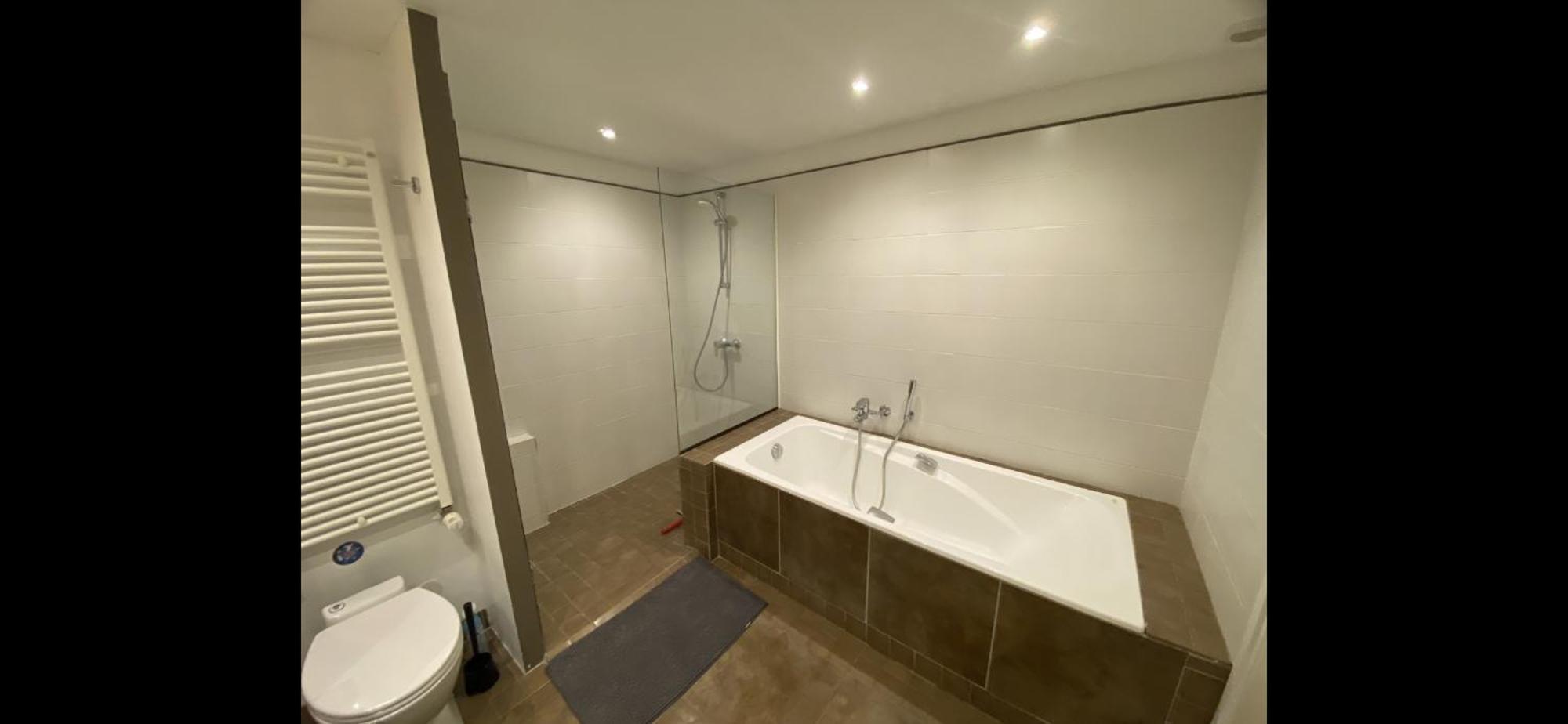 B&B - Villa Des Remparts - Ardres Proche Calais-St Omer-Dunkerque Eksteriør billede